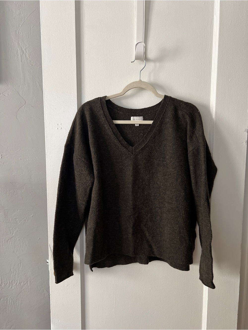 Lucky Brand Women's V-Neck Sweater Dark Grayish Green